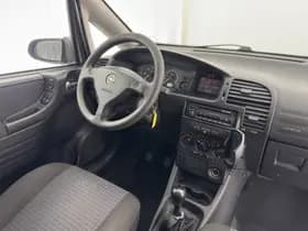 Opel Zafira thumbnail 8