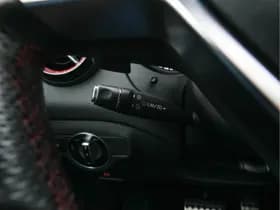 Mercedes-Benz Benz gla thumbnail 23