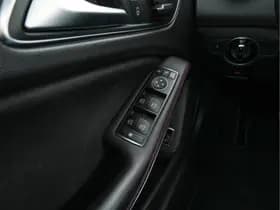 Mercedes-Benz Benz gla thumbnail 26