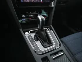 Volkswagen Passat thumbnail 13