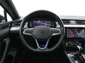 Volkswagen Passat thumbnail 18