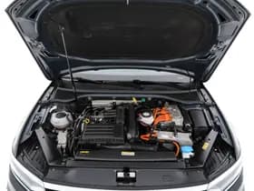 Volkswagen Passat thumbnail 27