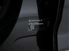 Volkswagen Passat thumbnail 29