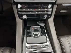 Jaguar F pace thumbnail 18