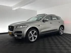 Jaguar F pace thumbnail 4