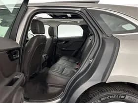 Jaguar F pace thumbnail 10