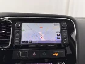 Mitsubishi Outlander thumbnail 14