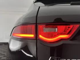 Jaguar F pace thumbnail 29