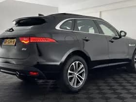 Jaguar F pace thumbnail 7