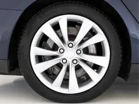 Tesla Model s thumbnail 26