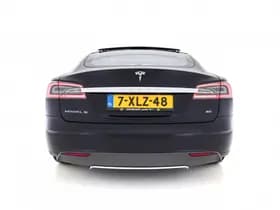 Tesla Model s thumbnail 6
