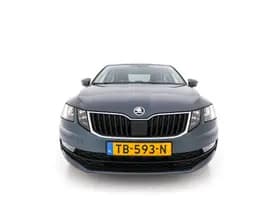 Skoda Octavia thumbnail 3