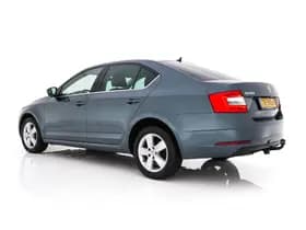 Skoda Octavia thumbnail 5
