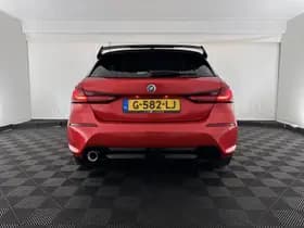 Bmw 1 serie thumbnail 6