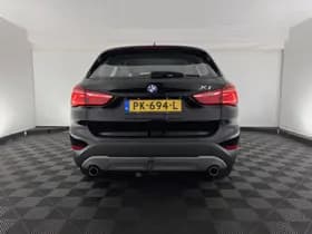 Bmw X1 thumbnail 6