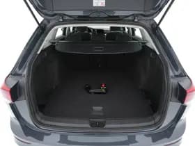 Volkswagen Golf thumbnail 11