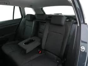 Volkswagen Golf thumbnail 23