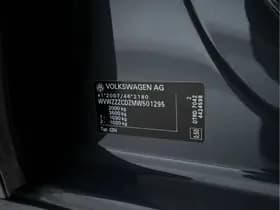 Volkswagen Golf thumbnail 27