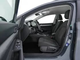 Volkswagen Golf thumbnail 9