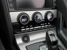 Jaguar F type thumbnail 18