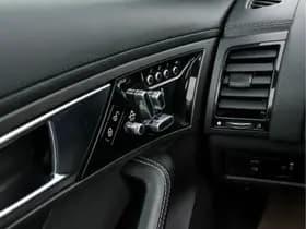 Jaguar F type thumbnail 24