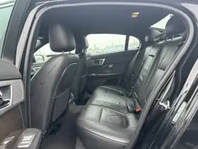 Jaguar Xf thumbnail 10