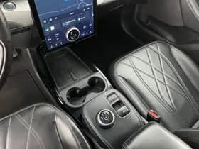 Ford Mustang mach e thumbnail 19