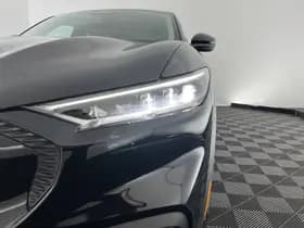 Ford Mustang mach e thumbnail 31