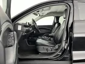 Ford Mustang mach e thumbnail 9