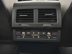 Volkswagen Touareg thumbnail 19