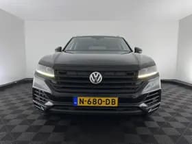Volkswagen Touareg thumbnail 3