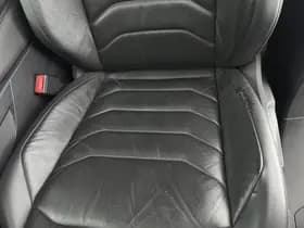 Volkswagen Touareg thumbnail 33