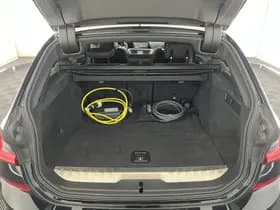 Bmw 3 serie thumbnail 12