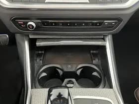 Bmw 3 serie thumbnail 21