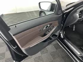 Bmw 3 serie thumbnail 28