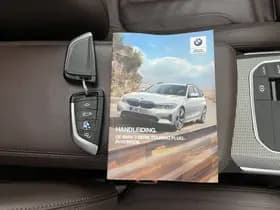 Bmw 3 serie thumbnail 37