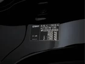 Porsche Macan thumbnail 33