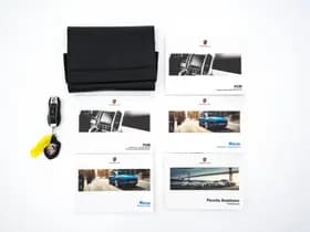 Porsche Macan thumbnail 36