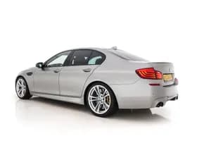 Bmw M5 thumbnail 5