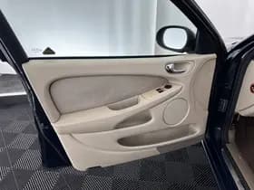 Jaguar X type thumbnail 20