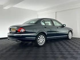 Jaguar X type thumbnail 6