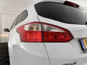 Ford Focus thumbnail 25