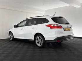 Ford Focus thumbnail 4