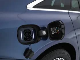 Mercedes-Benz Benz eqs thumbnail 30