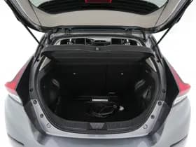 Nissan Leaf thumbnail 11