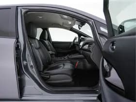 Nissan Leaf thumbnail 13