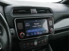 Nissan Leaf thumbnail 18