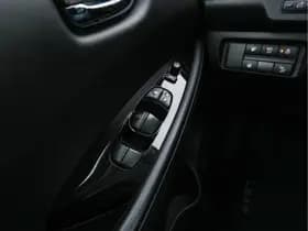 Nissan Leaf thumbnail 22