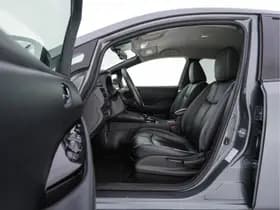 Nissan Leaf thumbnail 9
