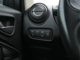 Alfa Romeo Romeo mito thumbnail 19